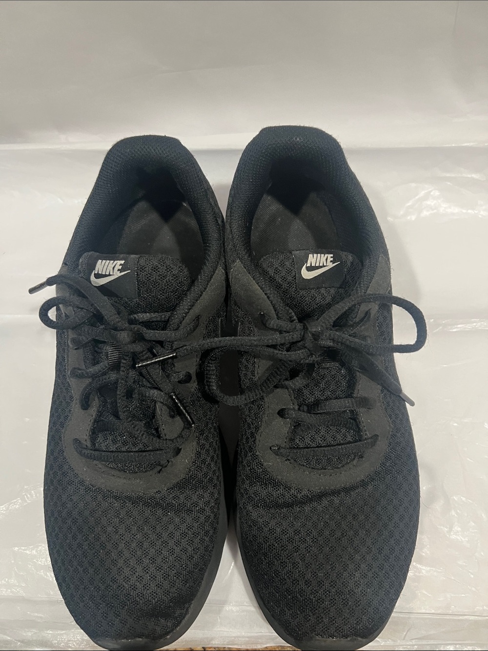 Nike Men's Black Lightweight Mesh Sneakers
